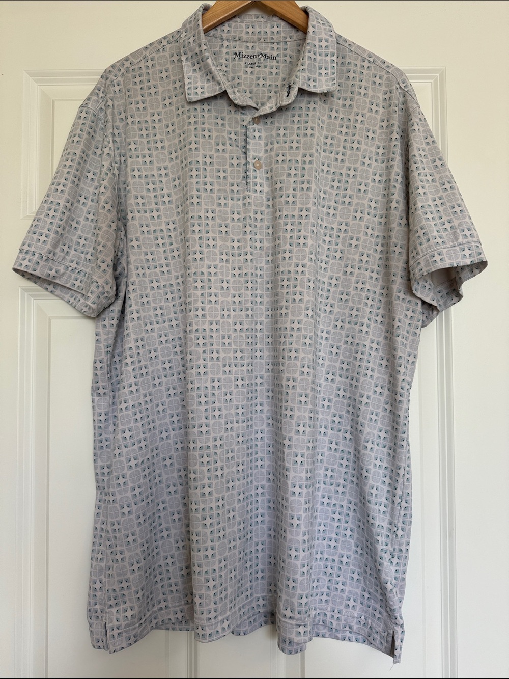 Mizzen + Main Versa Polo Mens XL White Blue Geometric Stretch